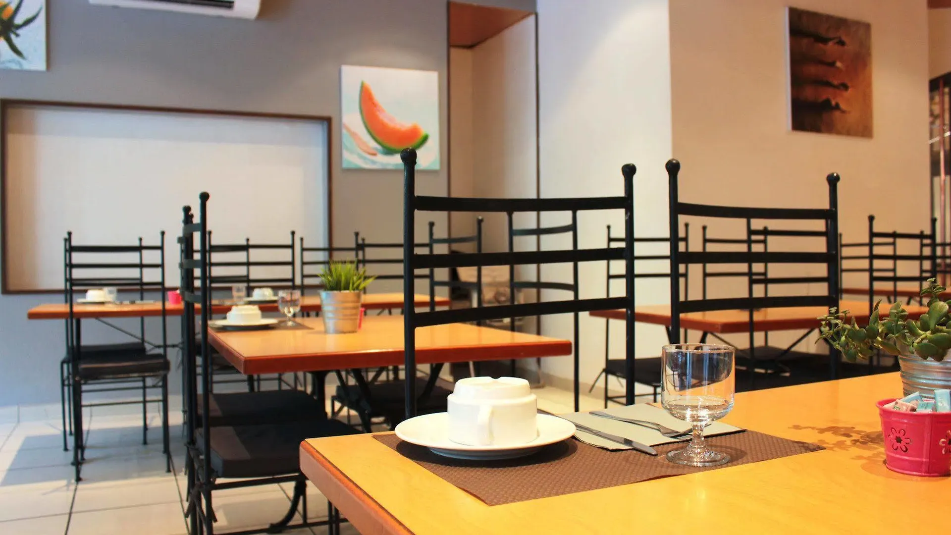 Residhotel Le Grand Prado Marseille 3*,  France